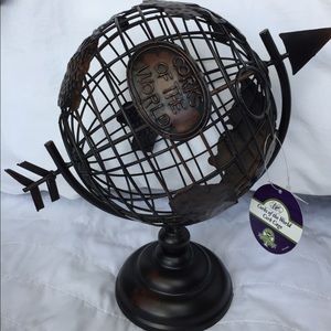 NWT “Corks of the World” Wine Cork Cage